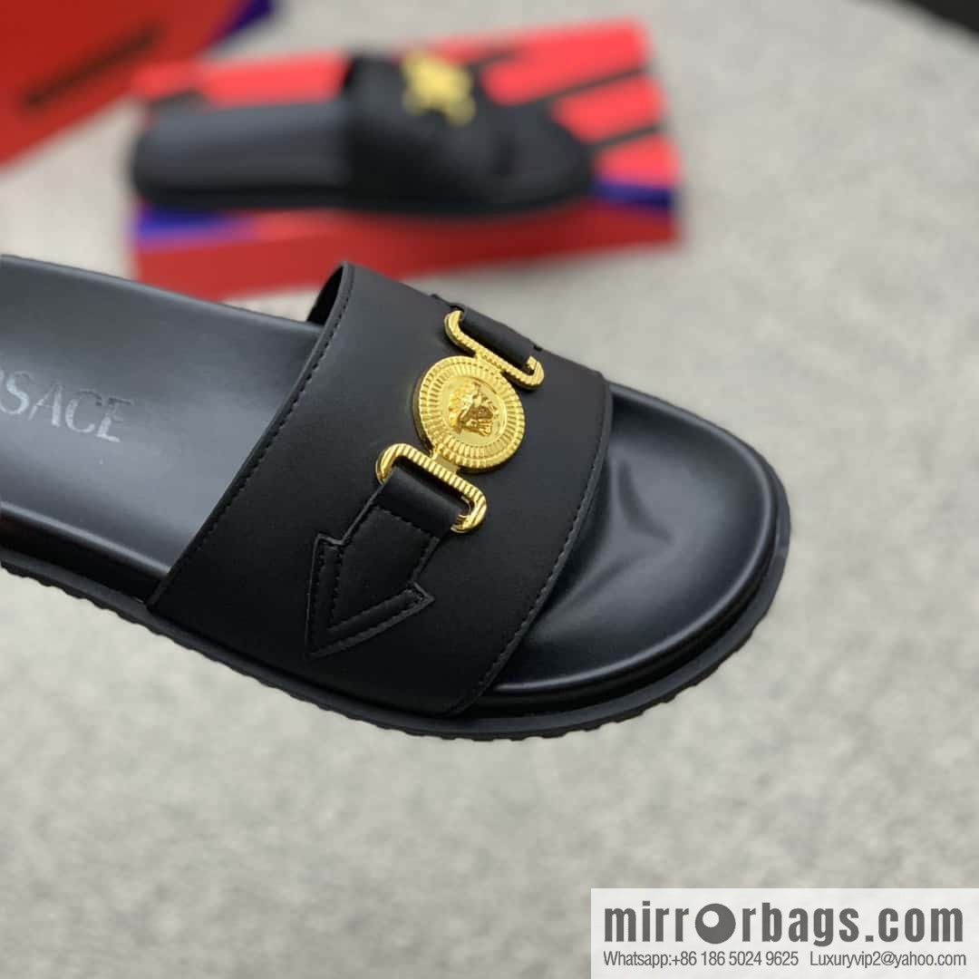 Versace uses black calfskin men's sandals