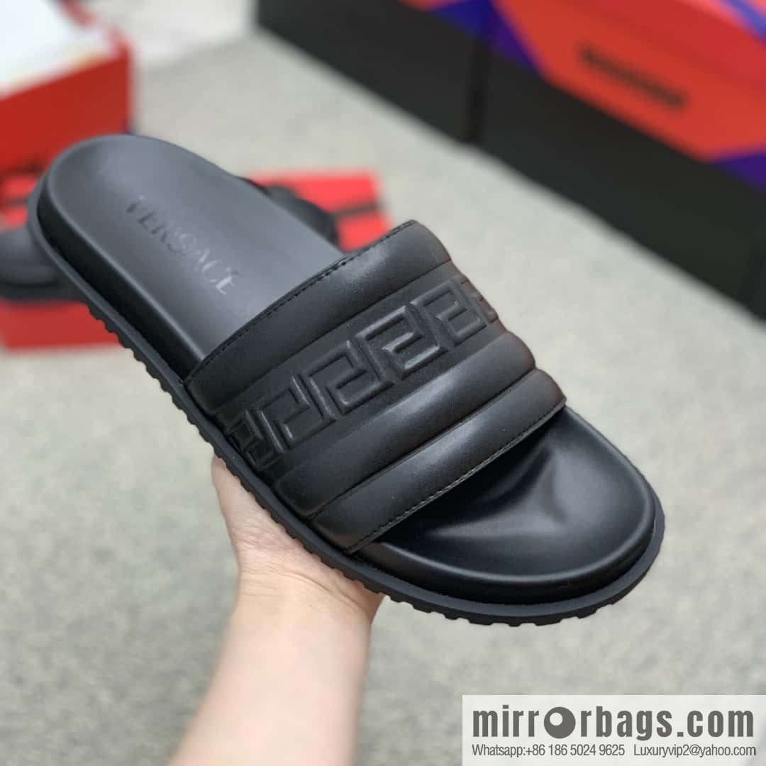 Versace uses black calfskin men's sandals