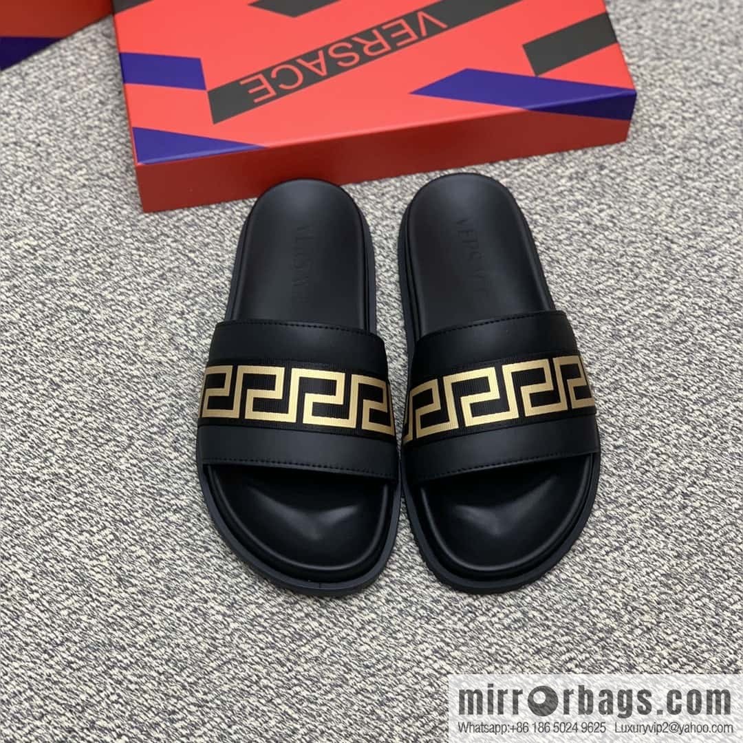 Versace uses black calfskin men's sandals