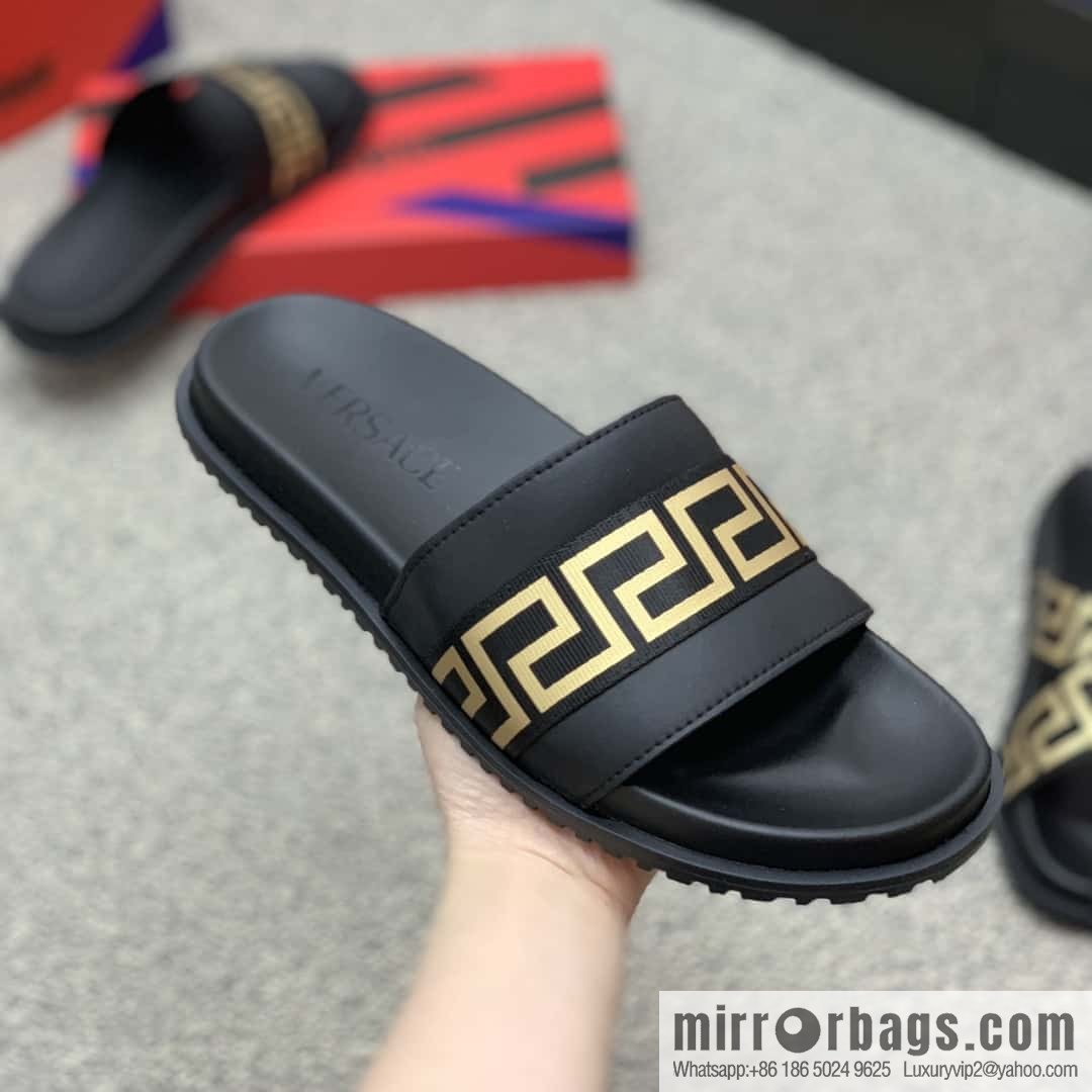 Versace uses black calfskin men's sandals