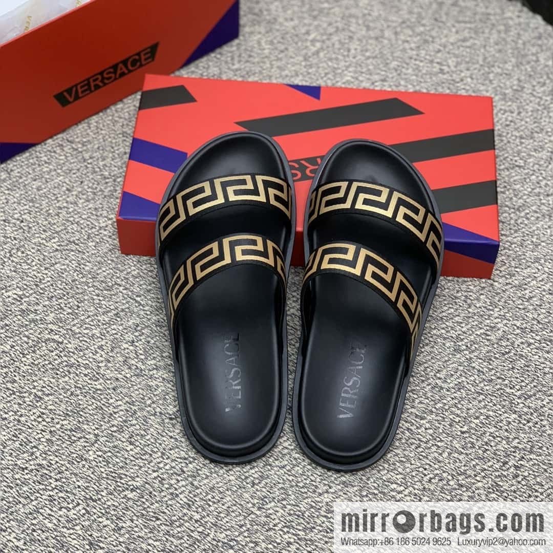Versace uses black calfskin men's sandals