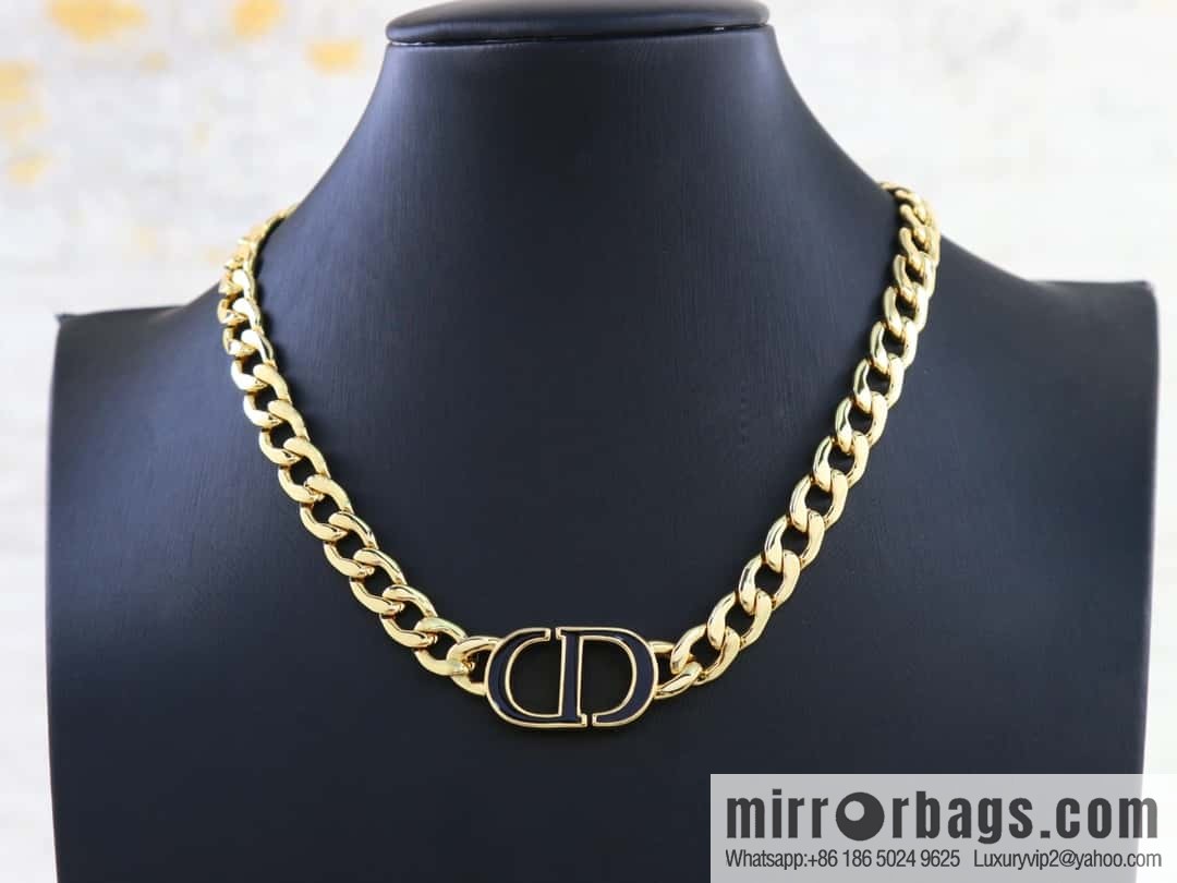 New ☑️ Dior enamel CD necklace