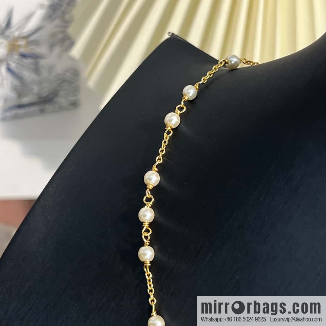 New ☑️ Dior pearl CD necklace bracelet