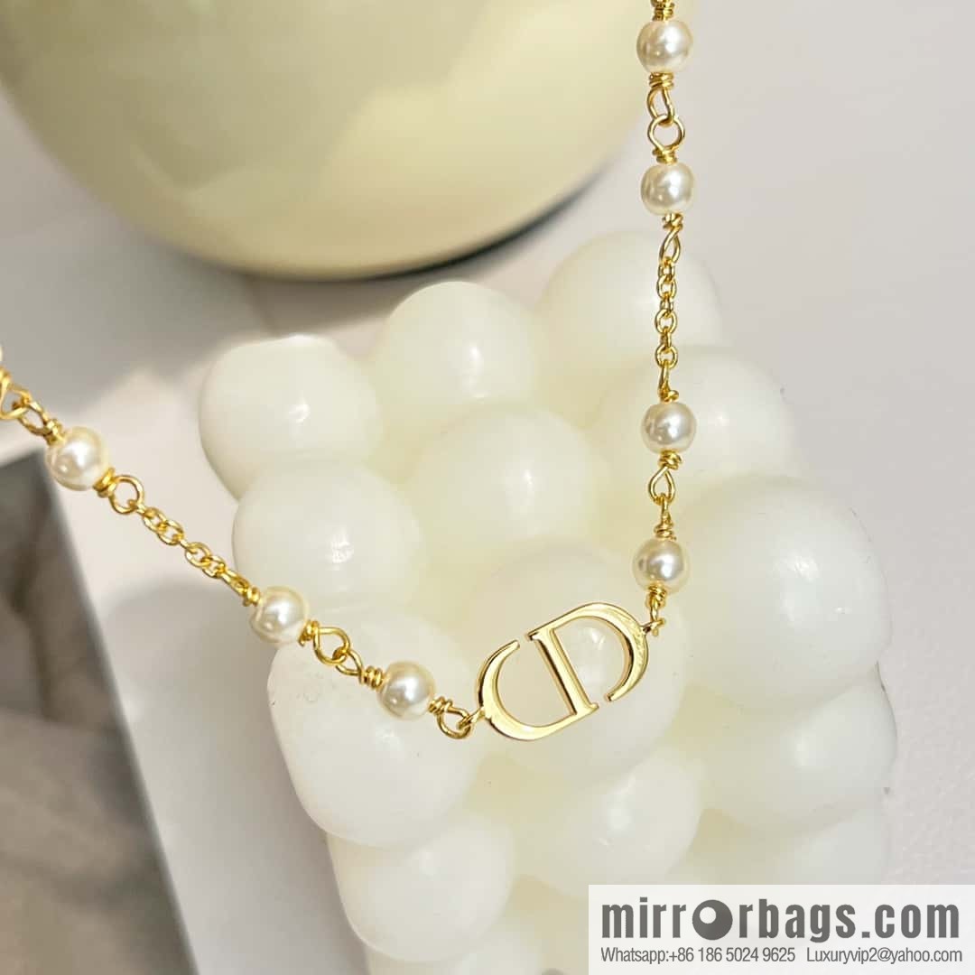 New ☑️ Dior pearl CD necklace bracelet