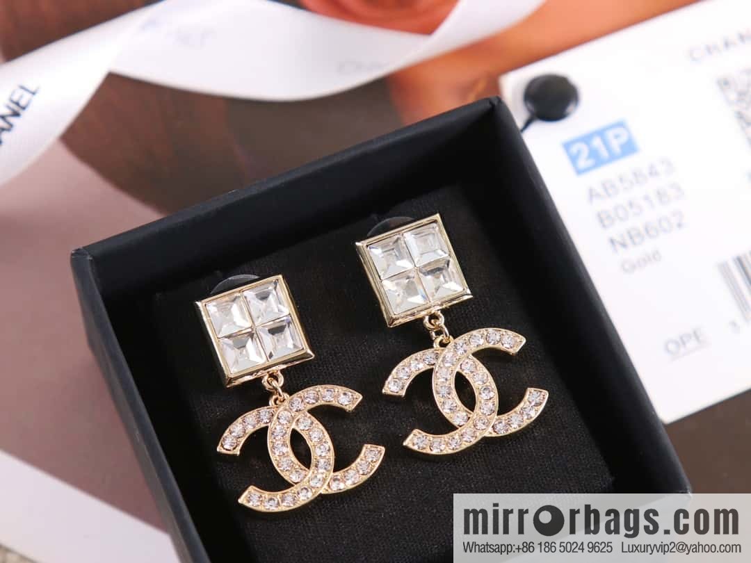 New ☑️ Chanel c2 double c square diamond stud earrings