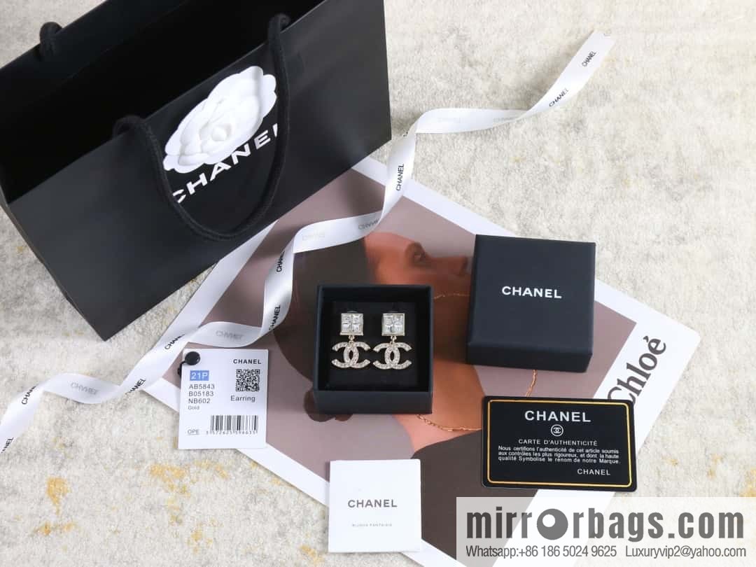 New ☑️ Chanel c2 double c square diamond stud earrings