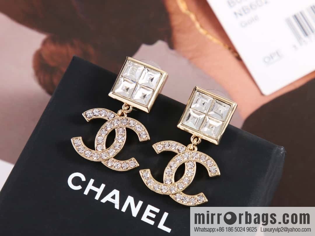 New ☑️ Chanel c2 double c square diamond stud earrings