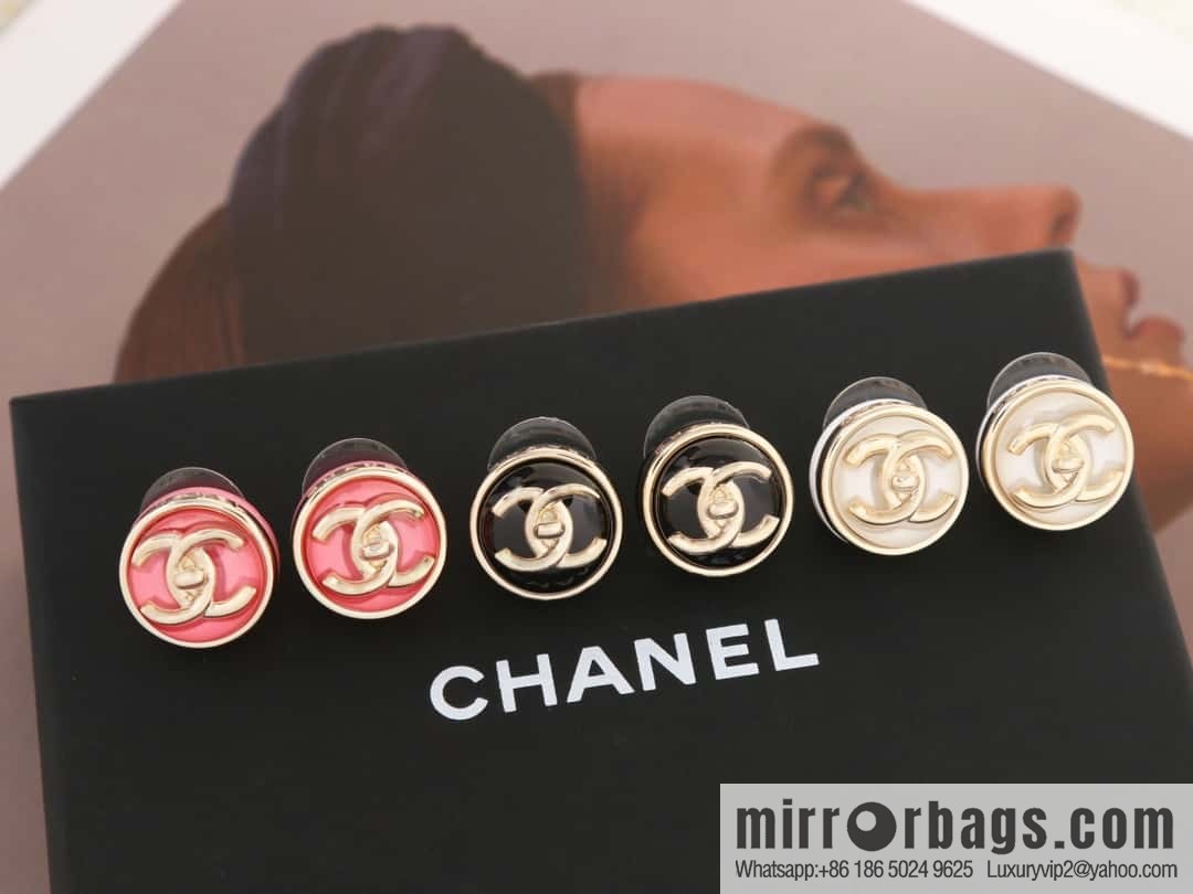 New ☑️ Chanel c1 double c round stud earrings