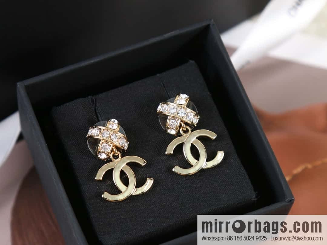 New ☑️ Chanel c2 double C cross full diamond stud earrings
