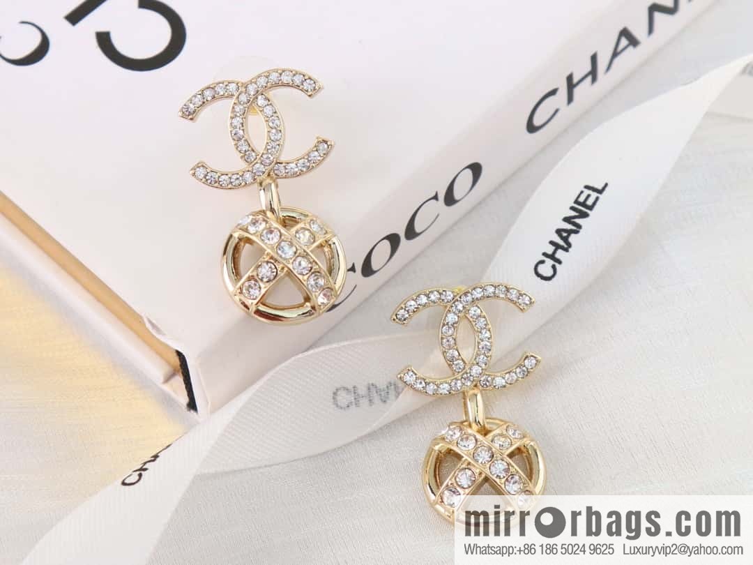 New ☑️ Chanel c2 double C round cross full diamond stud earrings