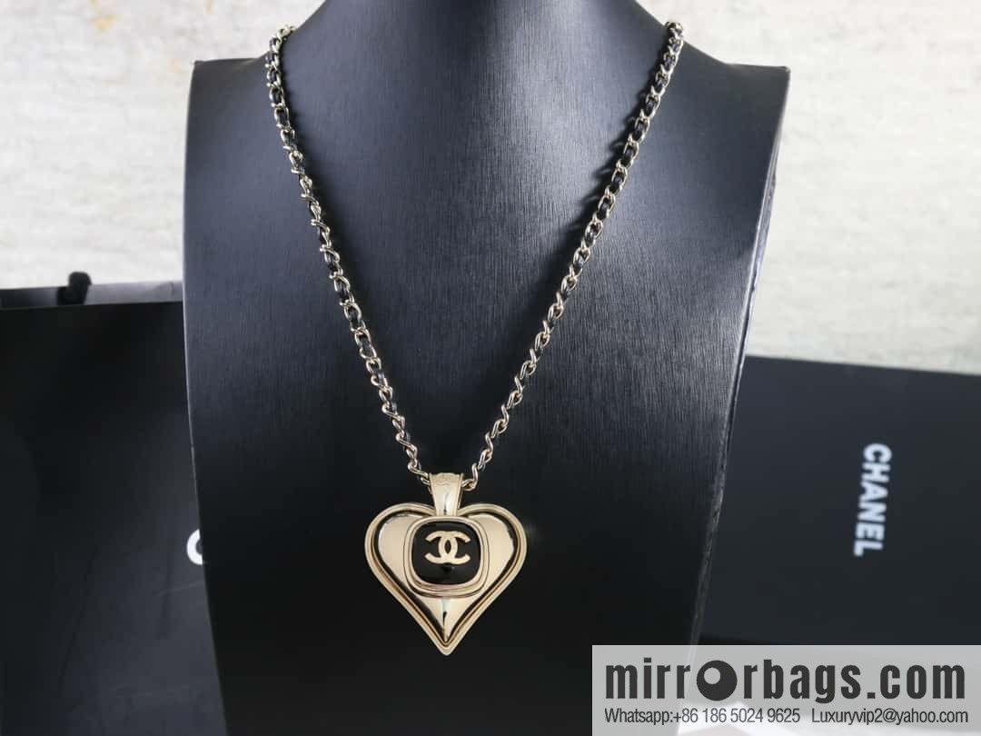 New Chanel double c peach heart black leather rope necklace
