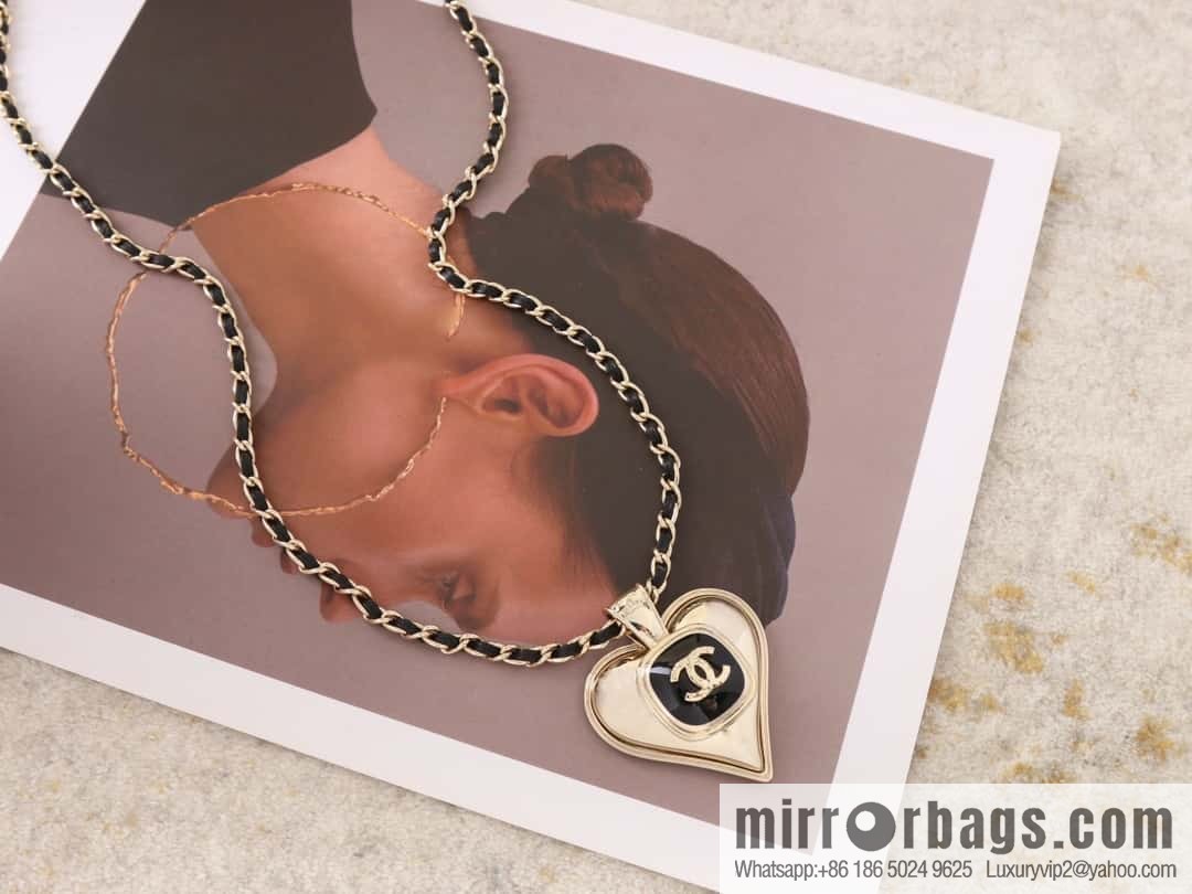 New Chanel double c peach heart black leather rope necklace