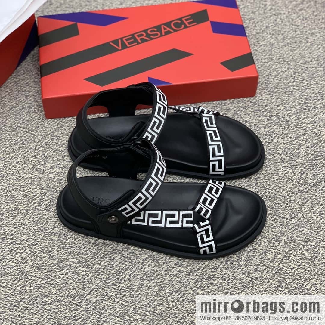 Versace uses black calfskin men's sandals