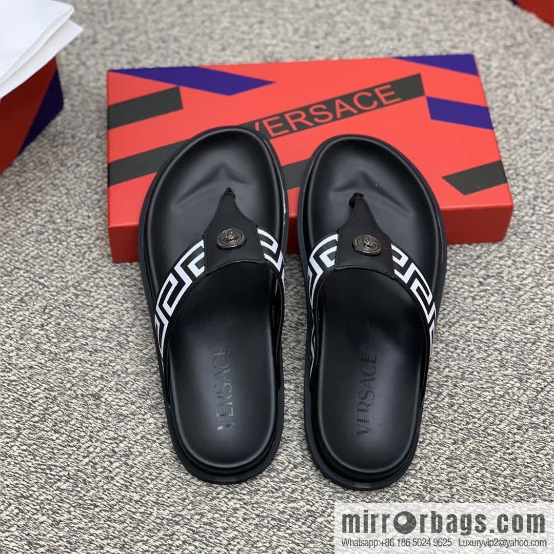 Versace uses black calfskin men's sandals