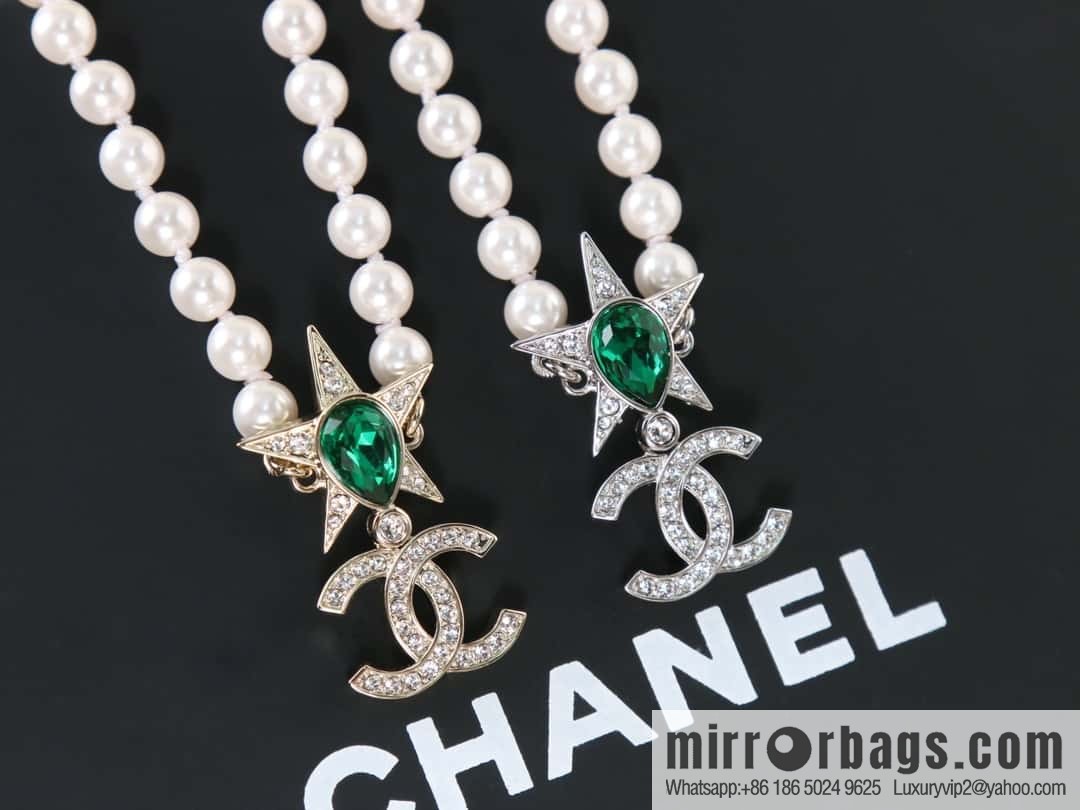New ☑️ Chanel Double C Pentagram ⭐ Star Emerald Pearl Necklace