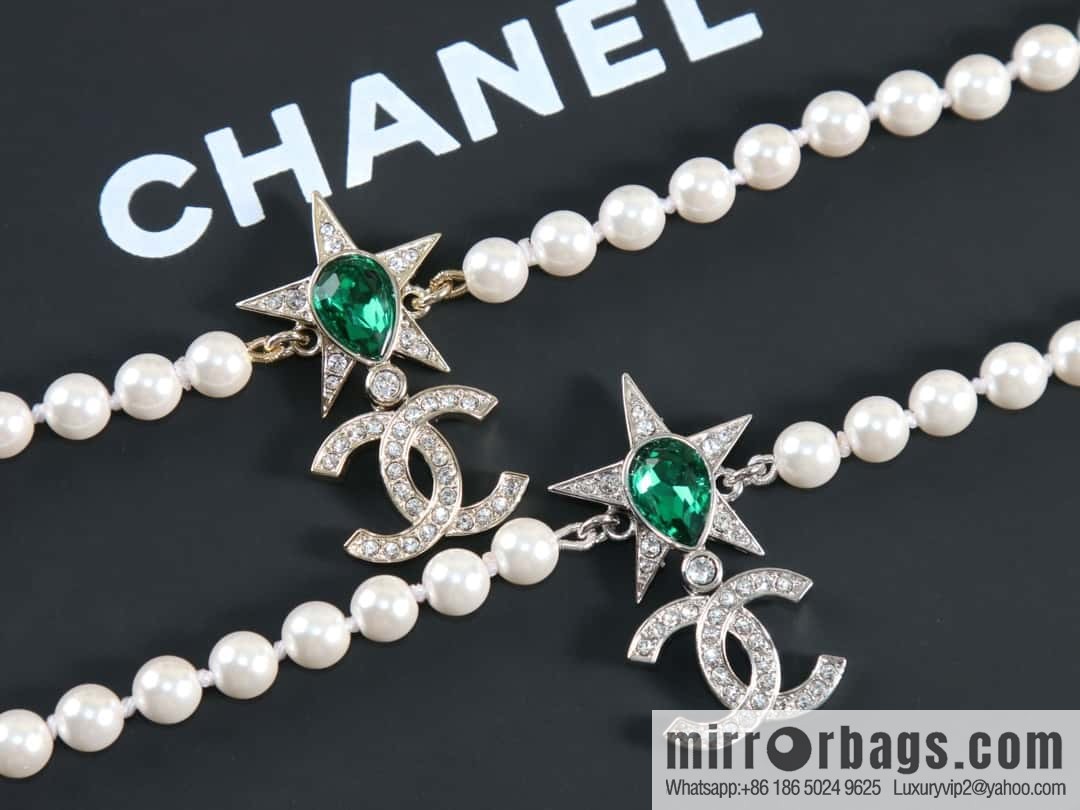 New ☑️ Chanel Double C Pentagram ⭐ Star Emerald Pearl Necklace