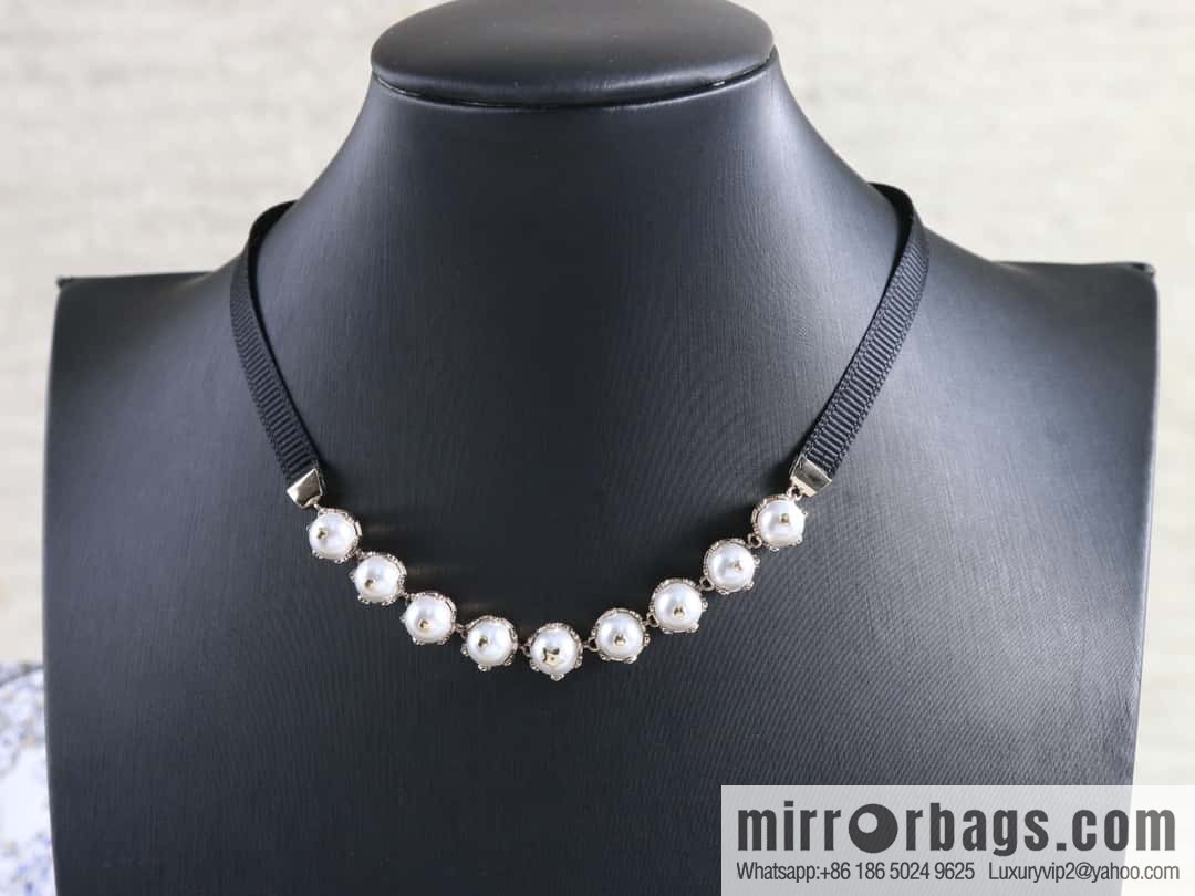 New ☑️ Dior 9 pearl necklace necklace