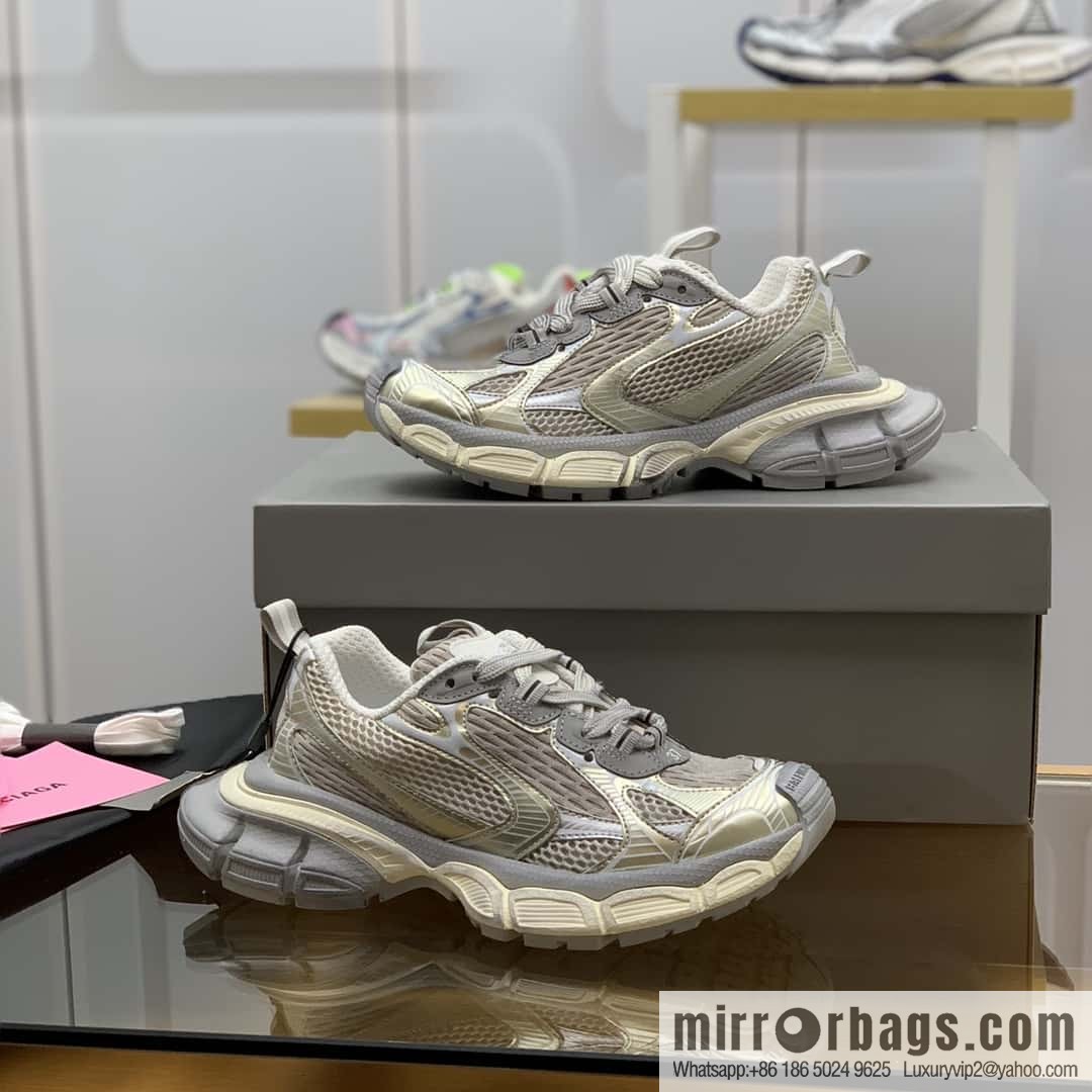 BALENCIAGA Unisex His & Hers 💏 platform sneakers