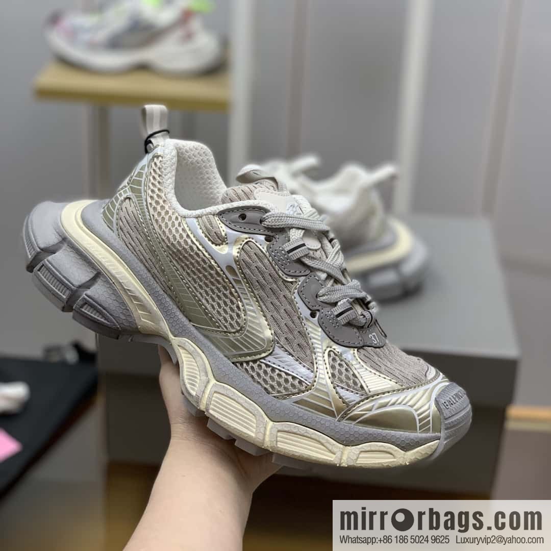 BALENCIAGA Unisex His & Hers 💏 platform sneakers