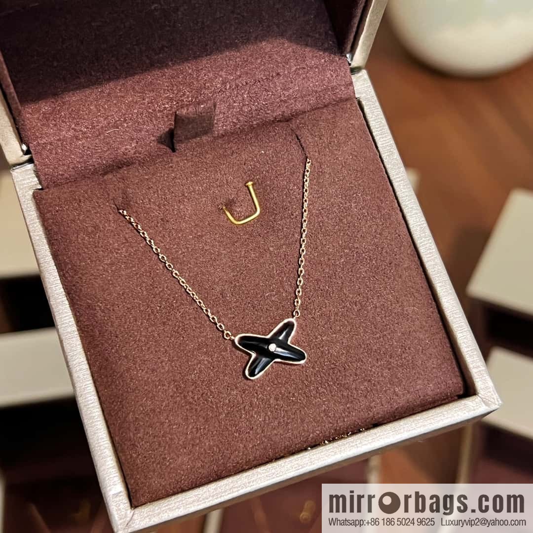 CHAUMET Cross necklace