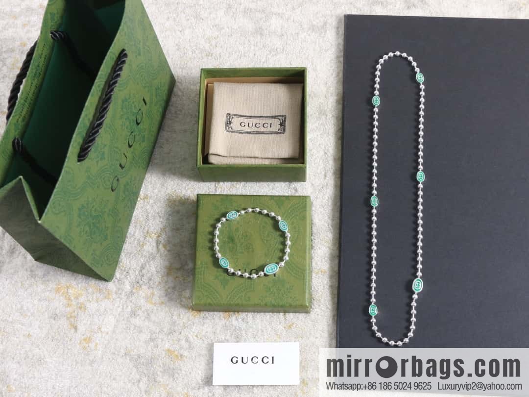 Gucci green double G necklace bracelet