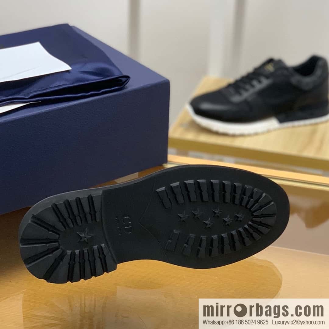 Dior selected leather made men's derby shoes