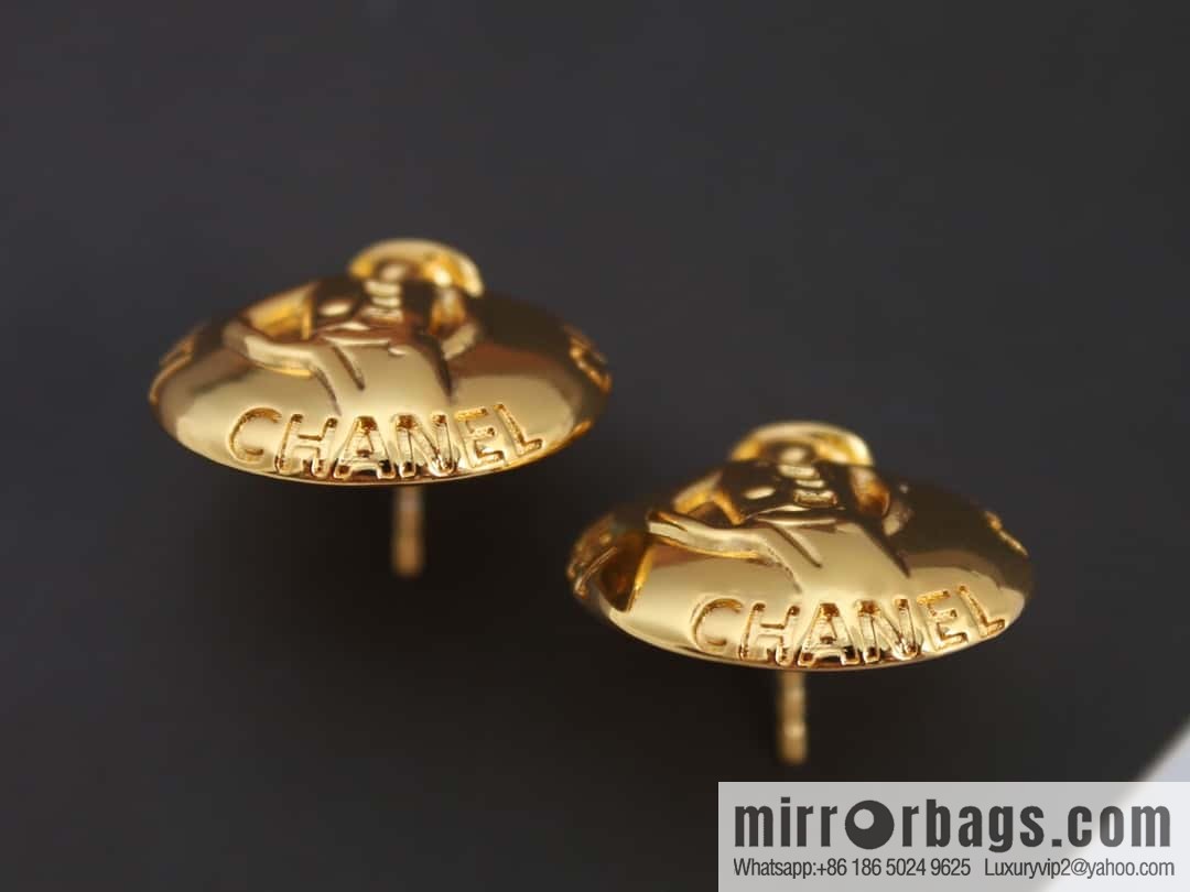 New ☑️ Chanel medieval series gold round earrings