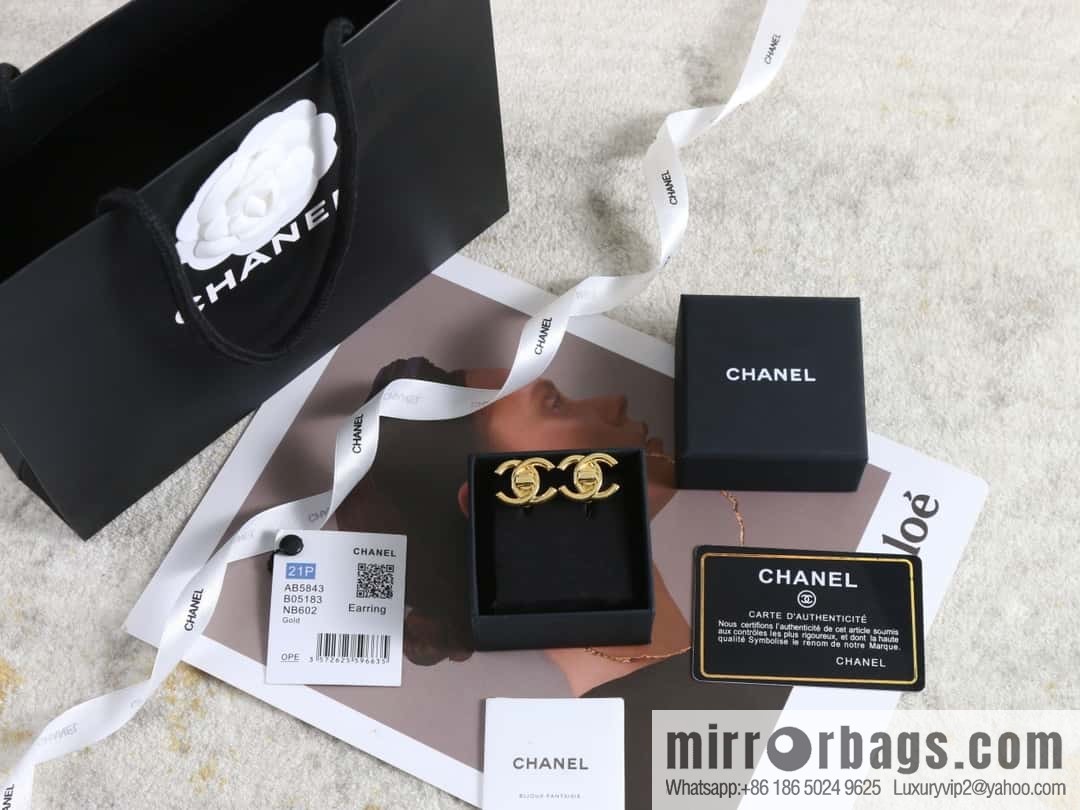 New ☑️ Chanel medieval series gold double c earrings