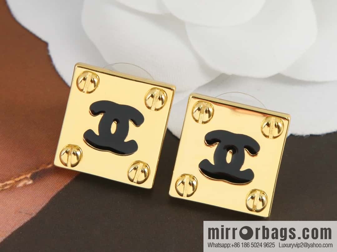 New ☑️ Chanel medieval series square gold double c earrings