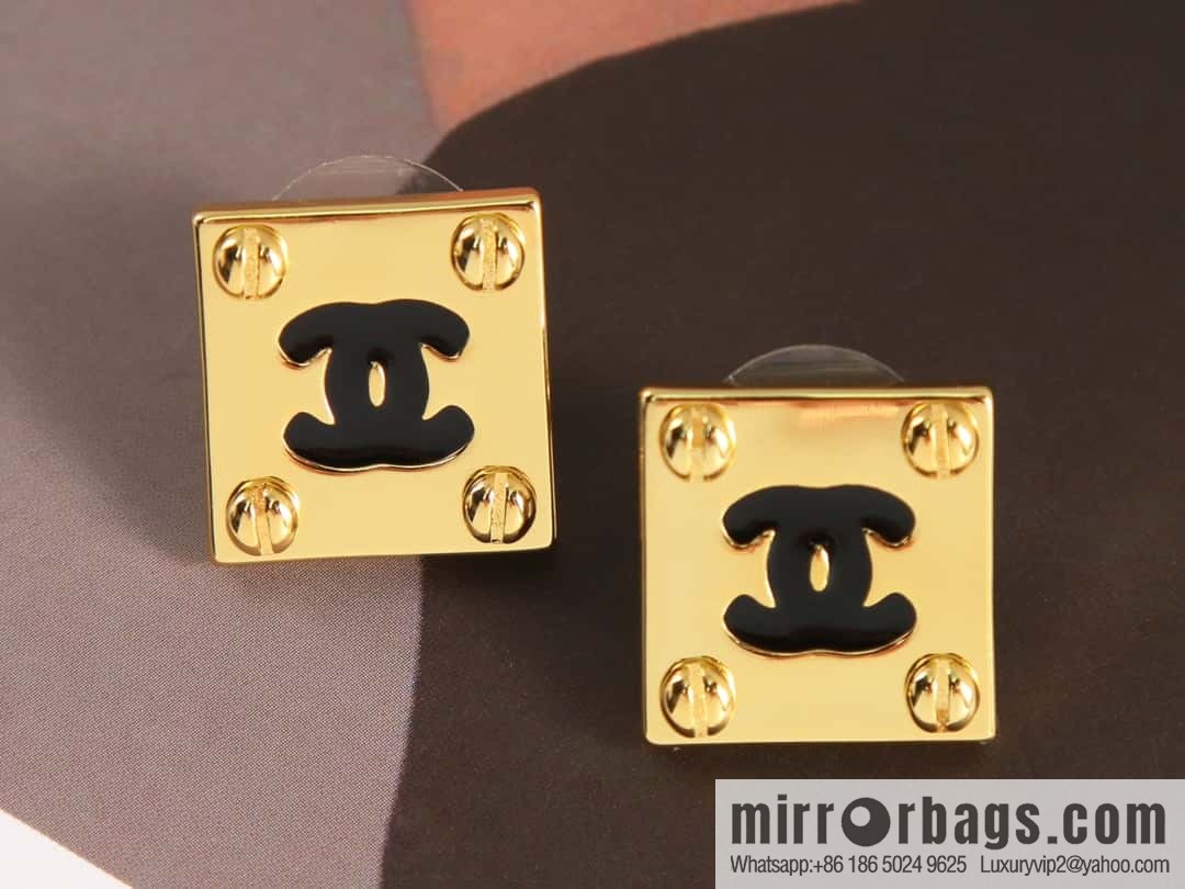 New ☑️ Chanel medieval series square gold double c earrings