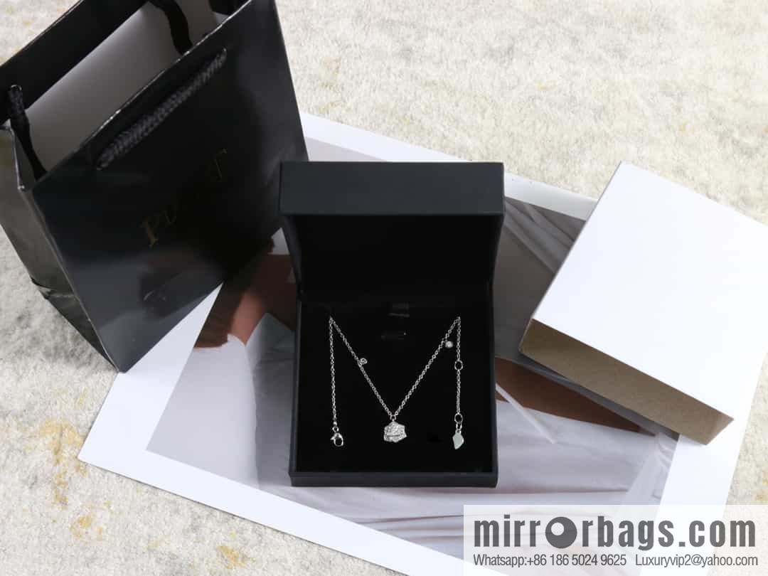 Piaget rose necklace in white gold