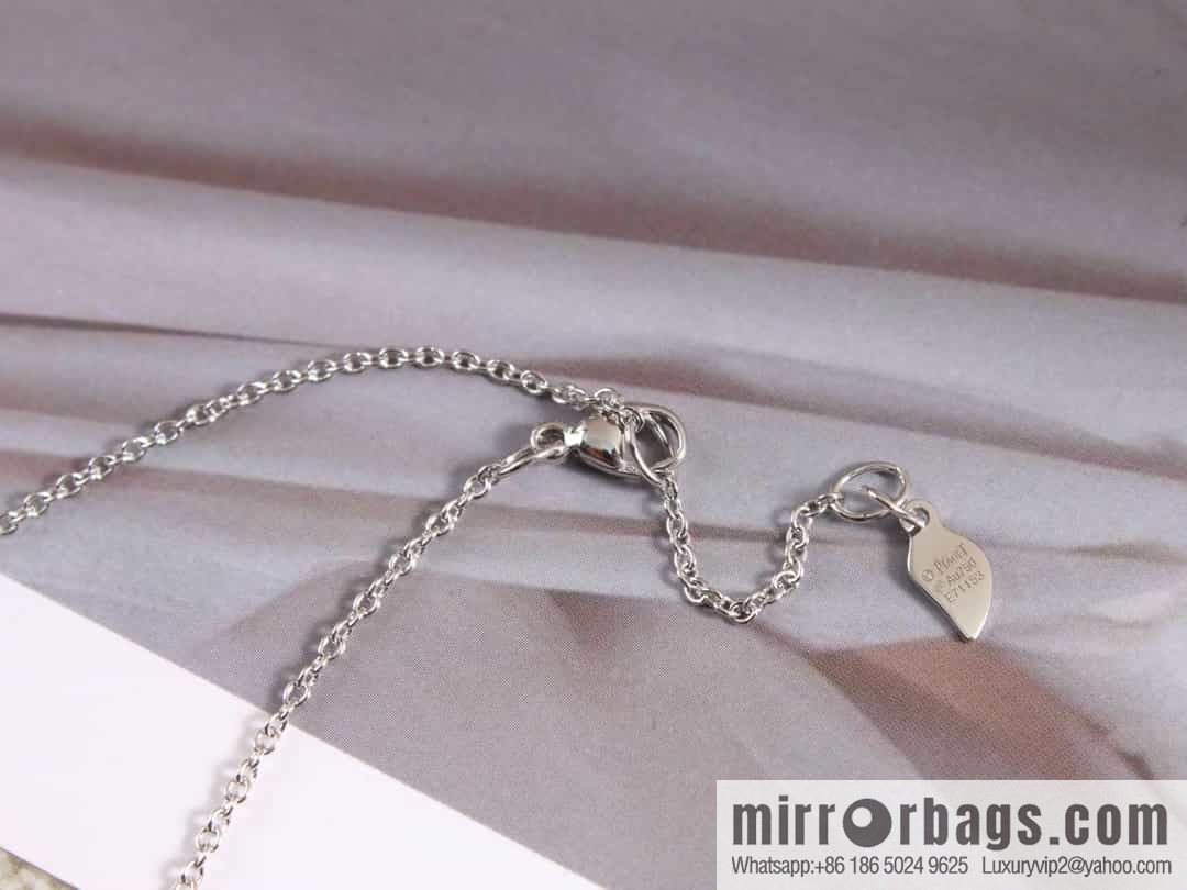 Piaget rose necklace in white gold