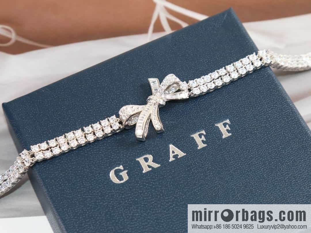 GRAFF diamond full diamond bow bracelet