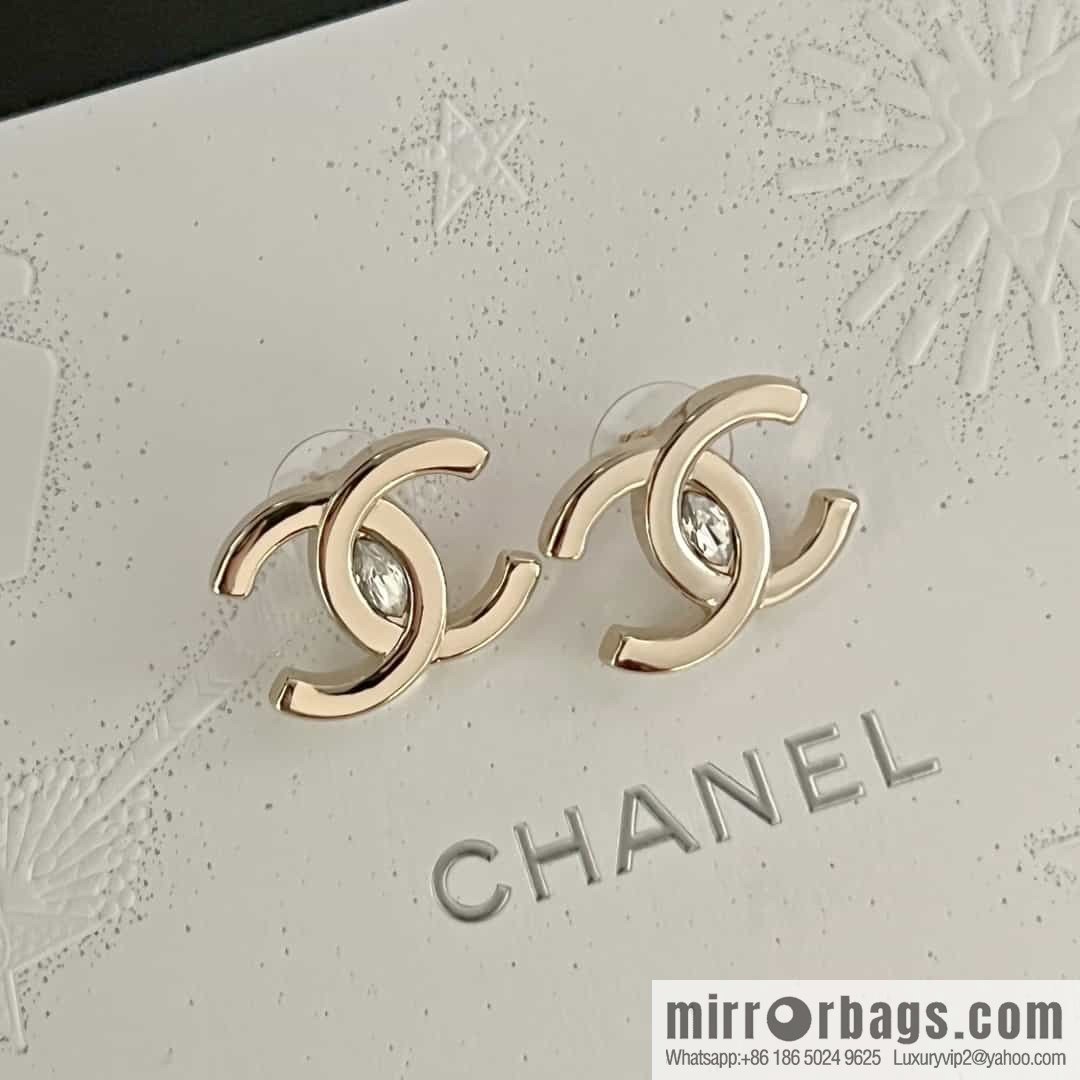New ☑️ Chanel C1 double c horse eye drill earrings