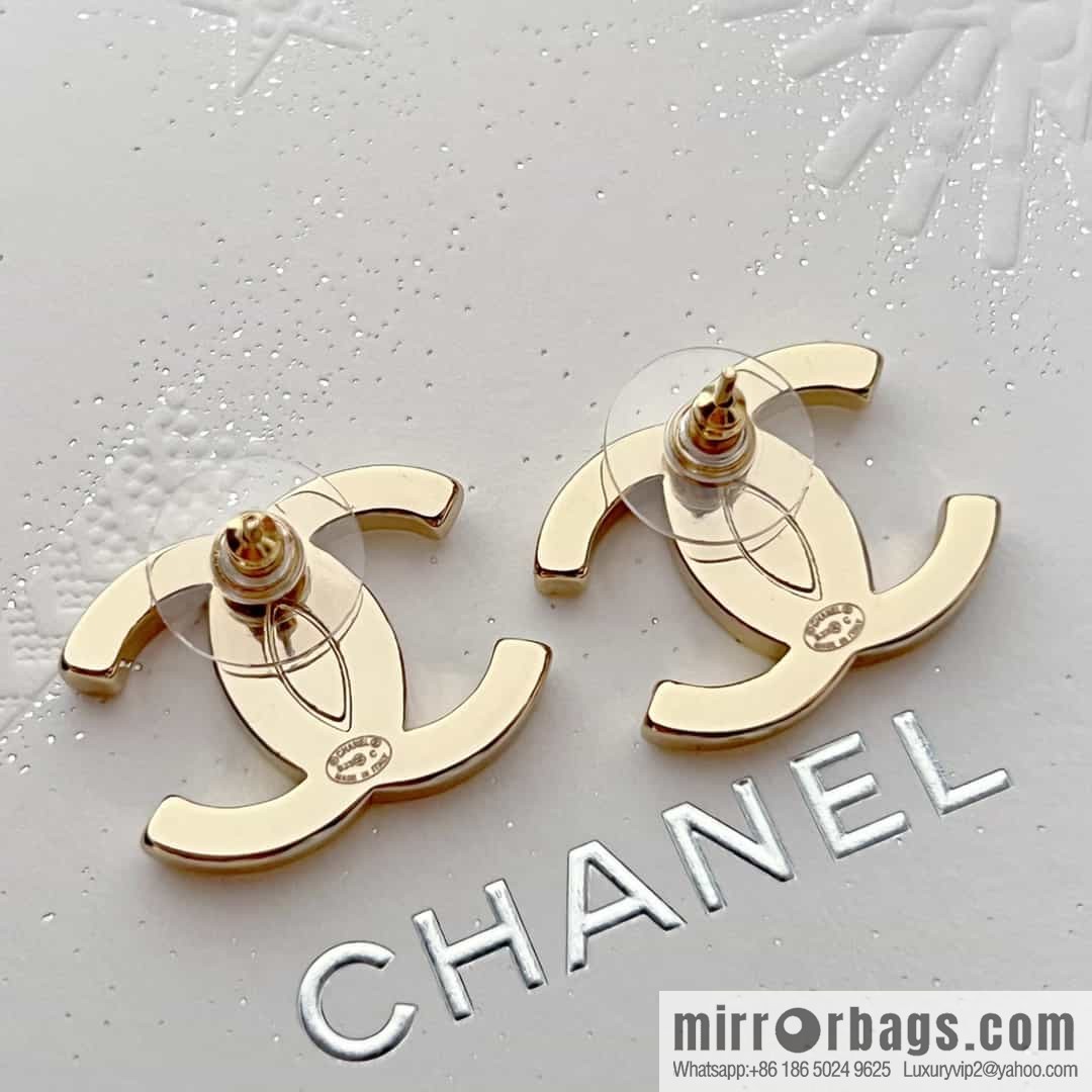 New ☑️ Chanel C1 double c horse eye drill earrings