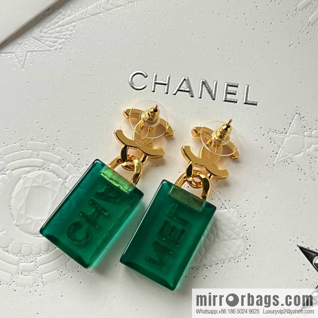 New ☑️ Chanel C2 double c green square stud earrings