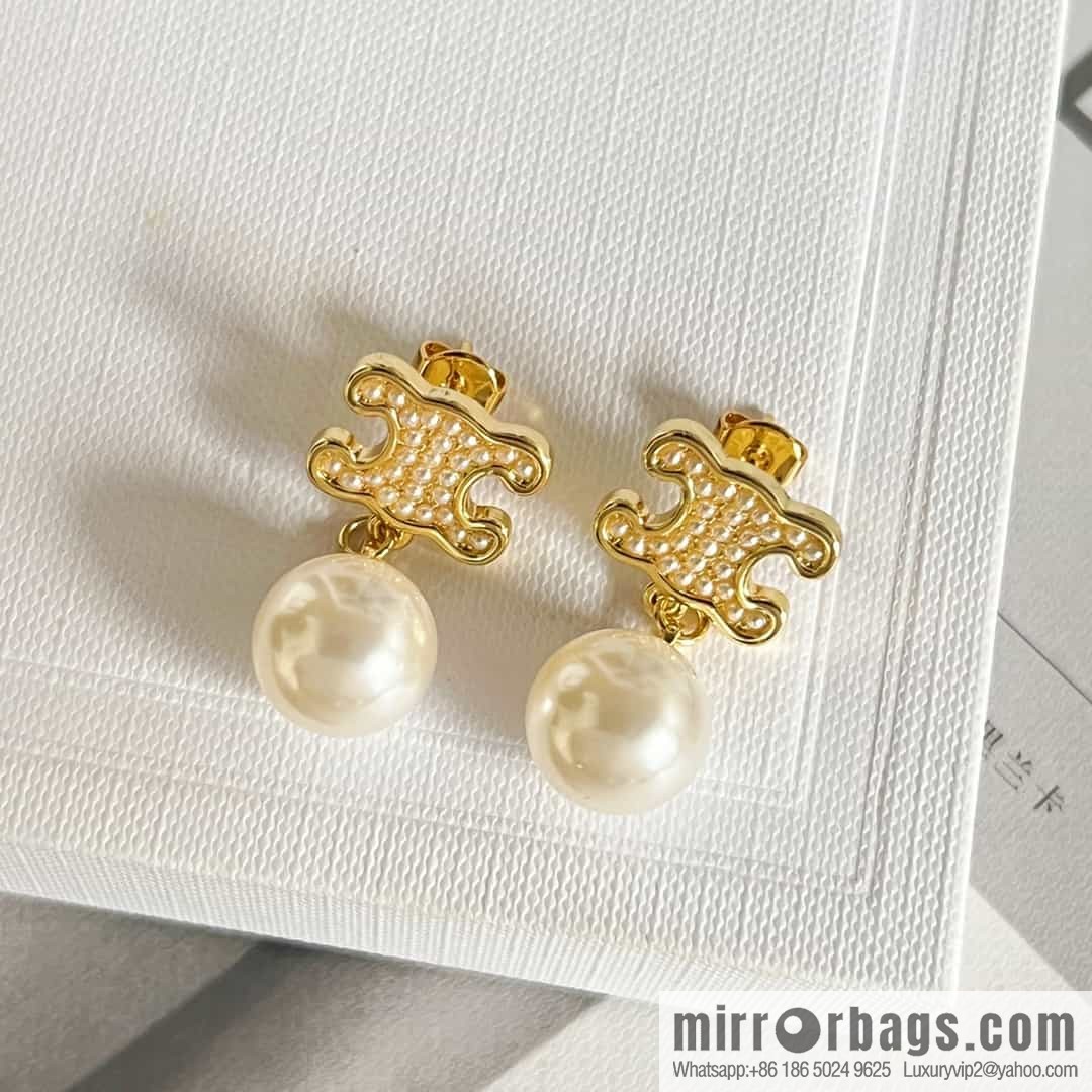 New ☑️ Celine Arc de Triomphe pearl stud earrings