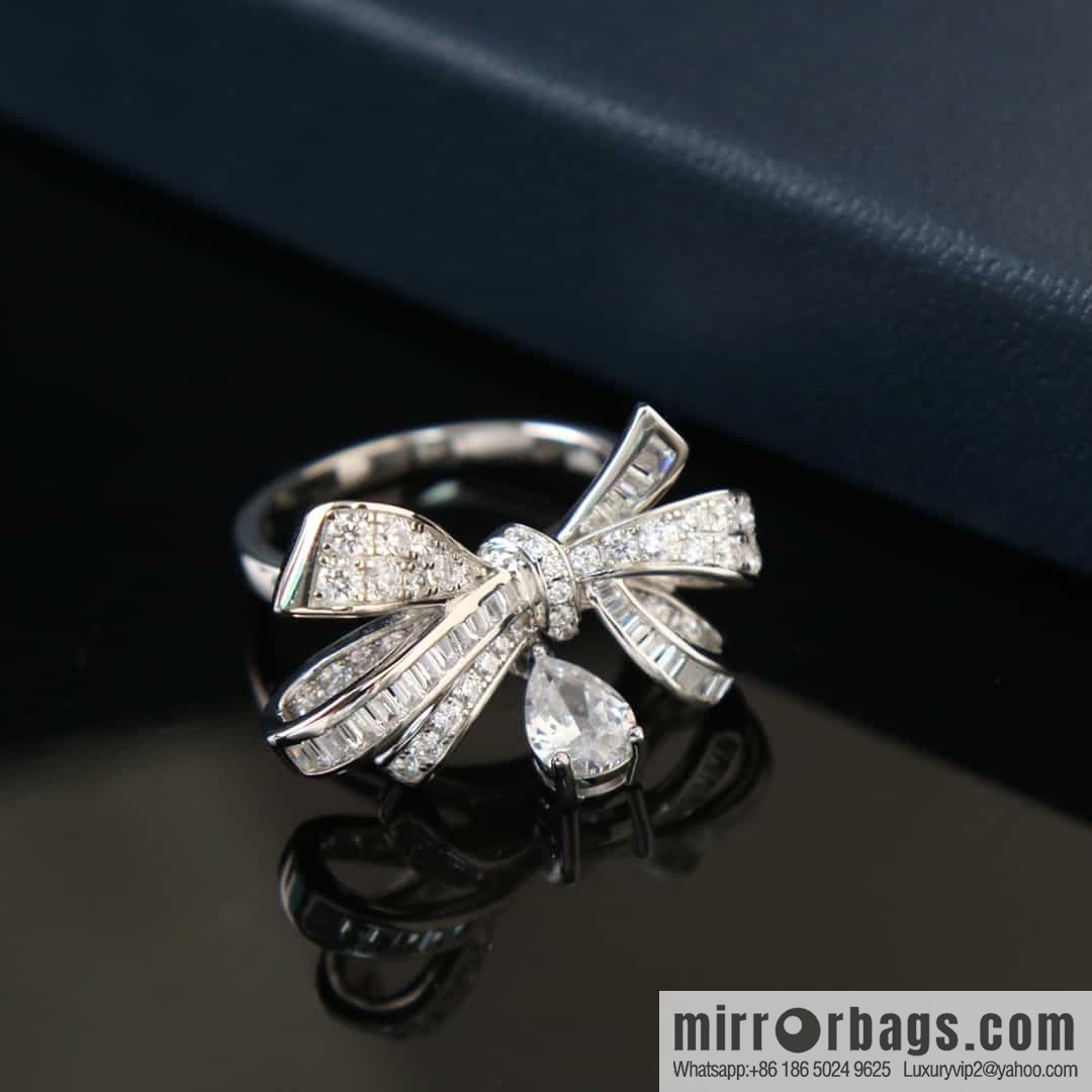 GRAFF full diamond bow droplet ring