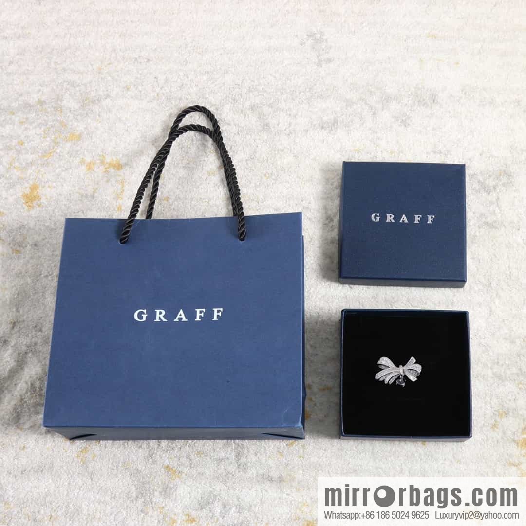 GRAFF full diamond bow droplet ring