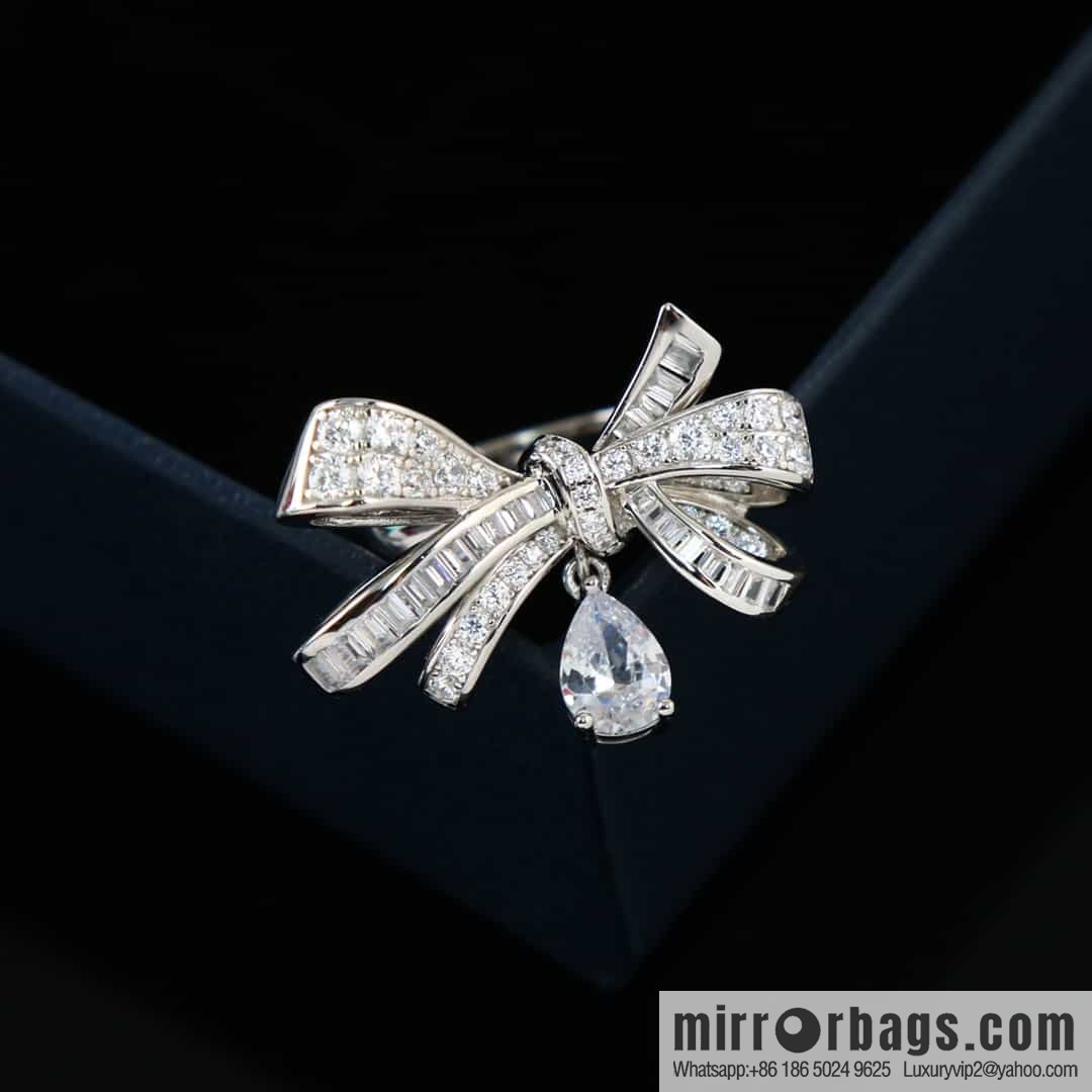 GRAFF full diamond bow droplet ring