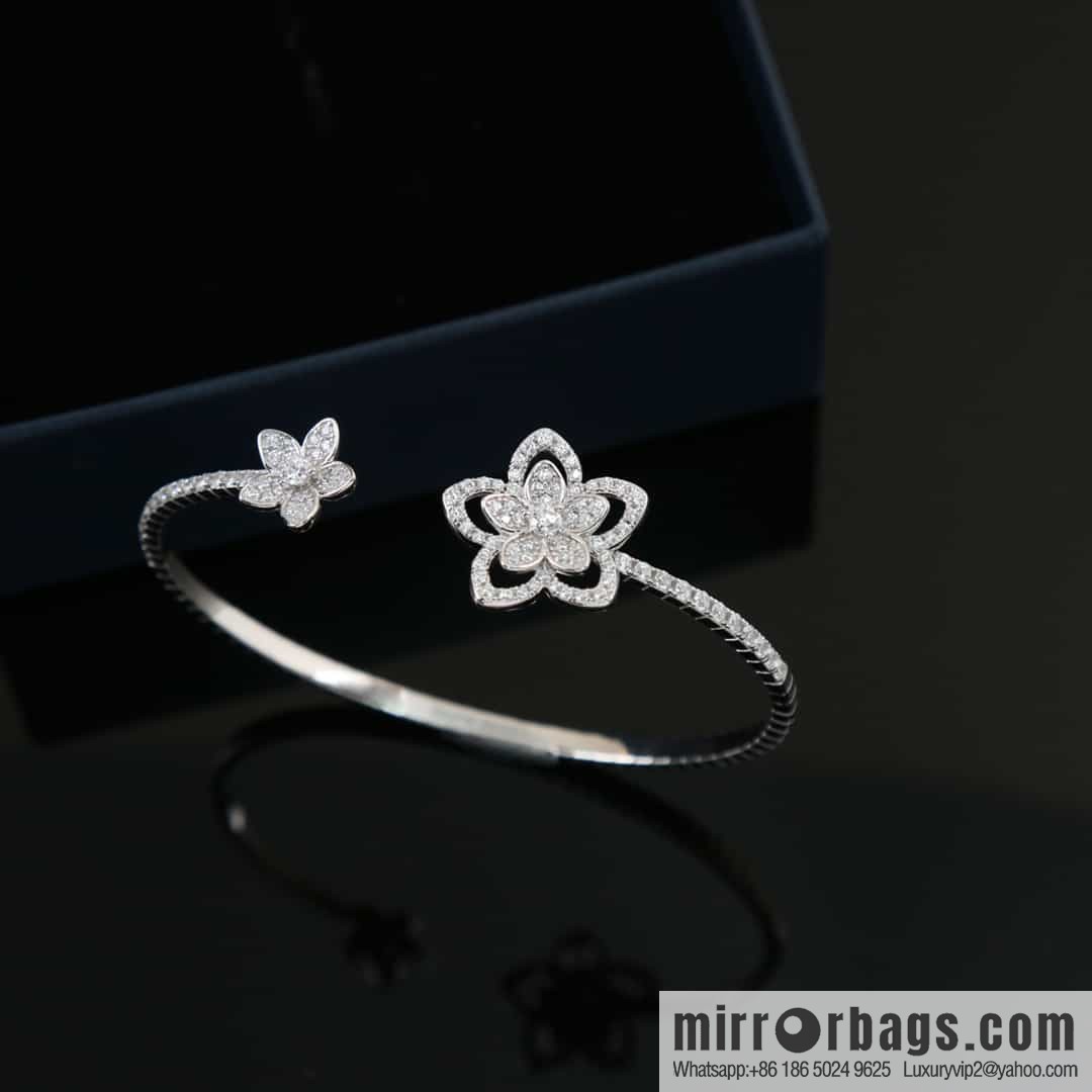 GRAFF Graff Flower Bracelet Bracelet