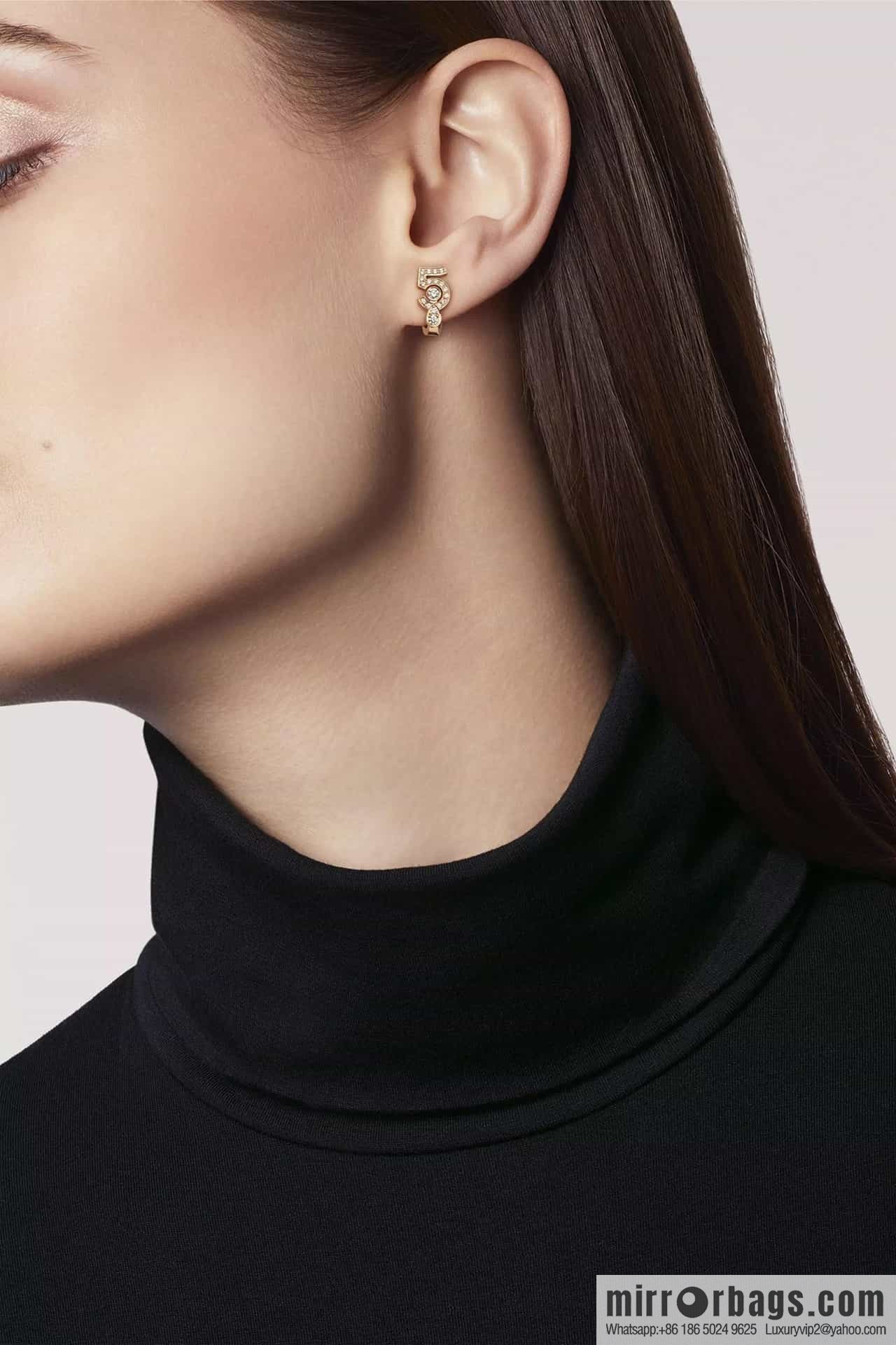 New ☑️ Chanel C1 No. 5 5 earrings earrings