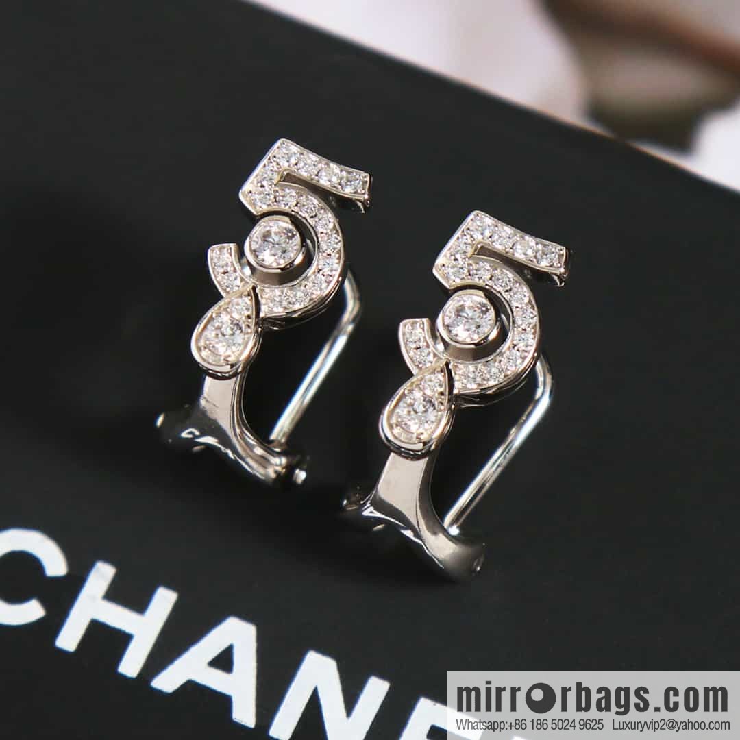 New ☑️ Chanel C1 No. 5 5 earrings earrings