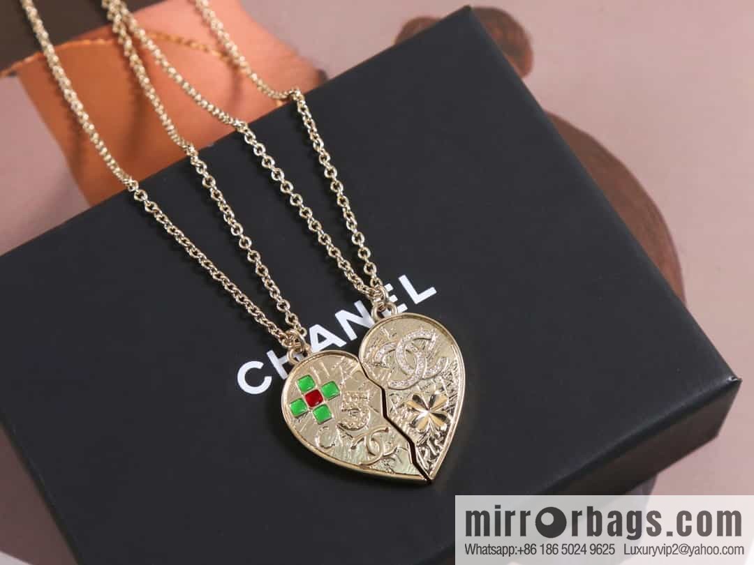 New ☑️ Chanel double c love peach heart diamond necklace