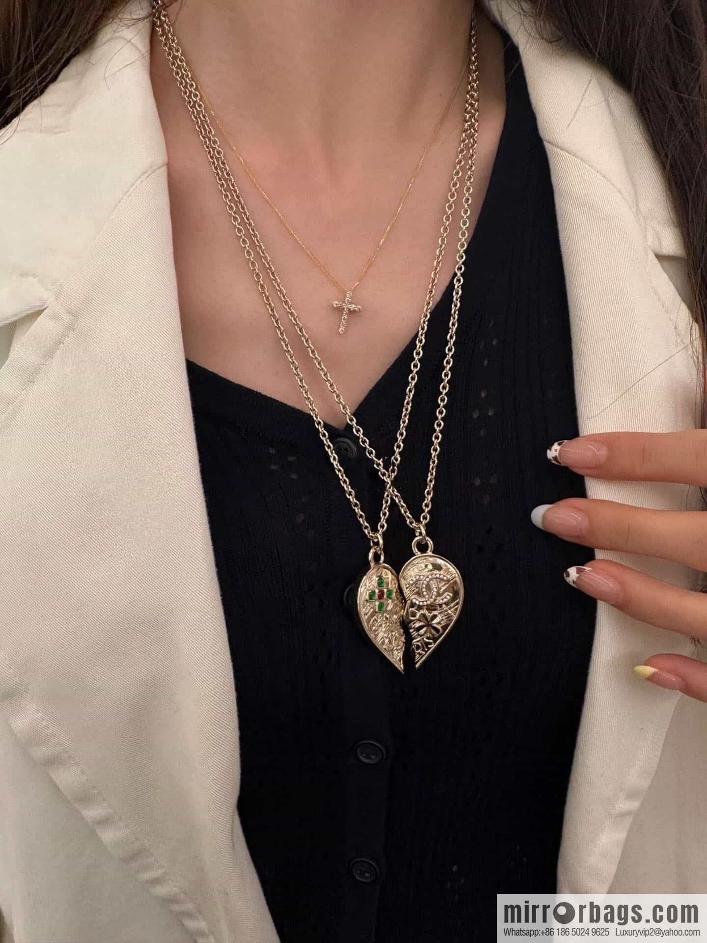 New ☑️ Chanel double c love peach heart diamond necklace