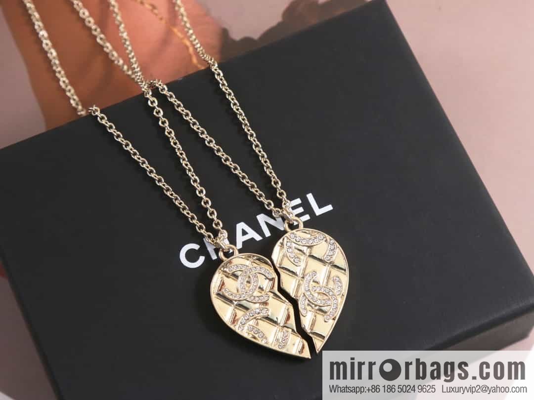 New ☑️ Chanel double c love peach heart diamond necklace