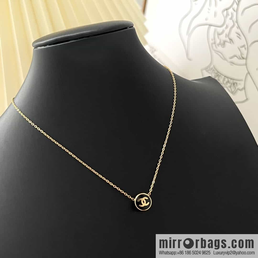 New ☑️ Chanel gold double c golden bean necklace