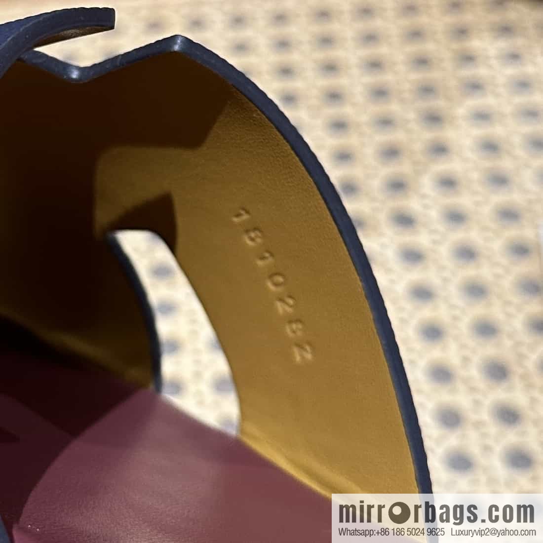 Hermes Hermès Italian imported leather classic men's slippers