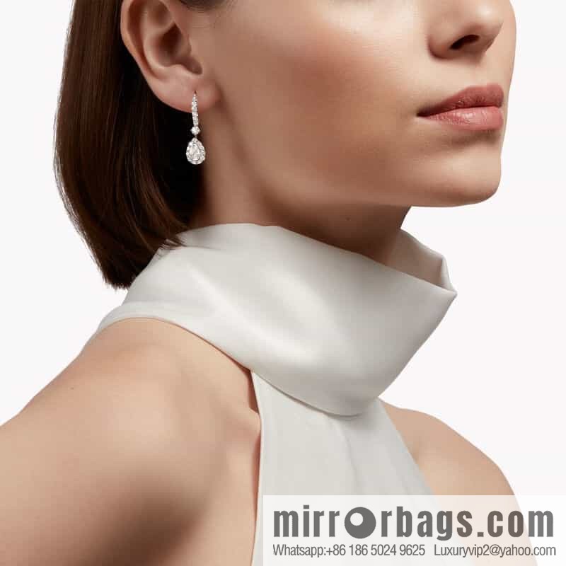 GRAFF Droplet-shaped full diamond earrings