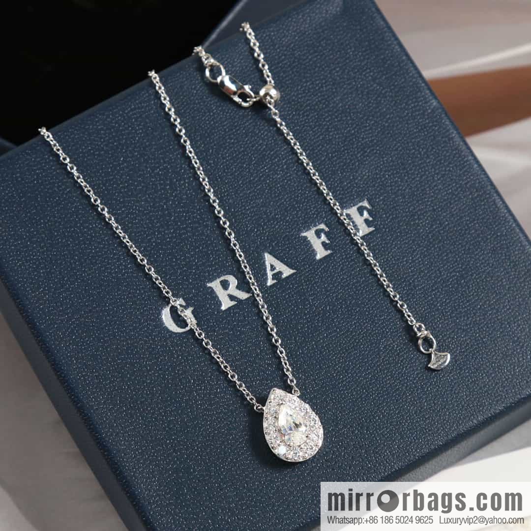 GRAFF Droplet-shaped full diamond necklace